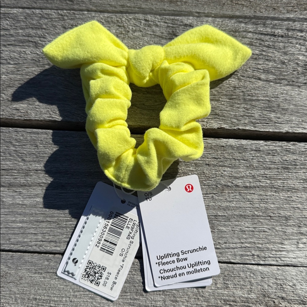 LULULEMON Uplifting Scrunchie Fleece Bow Electric Lemon NWT SOLD OUT 🍋✨